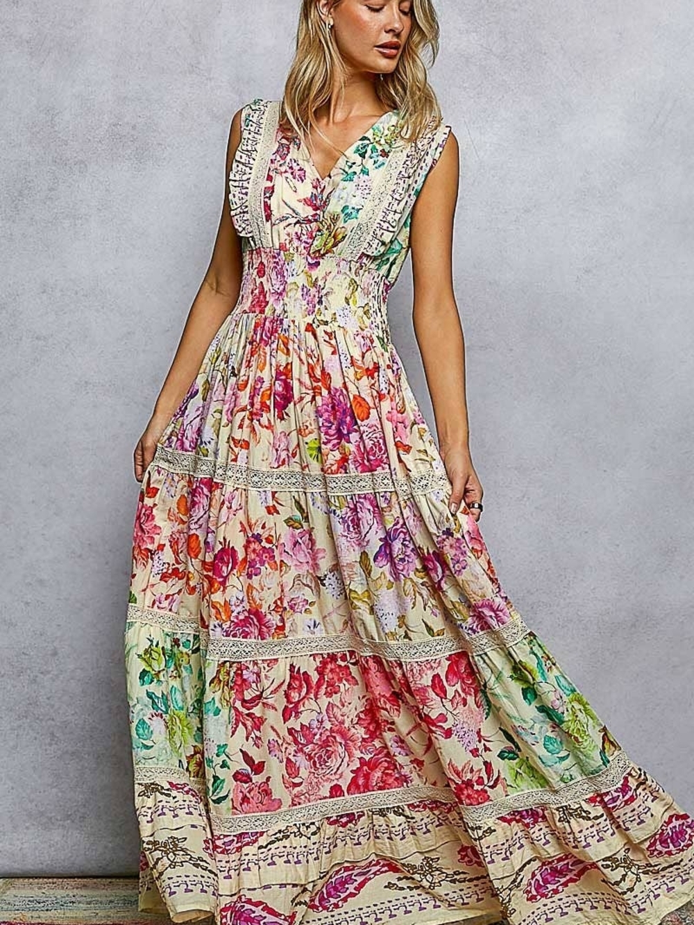 POL Floral Beaded Dress in Cream, Pink & Green Lg - Picture 5 of 8